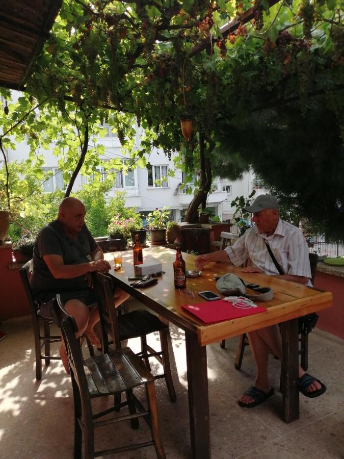 Ecer Pansiyon Kusadası Exteriör bild