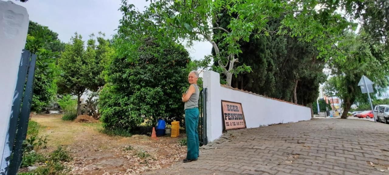 Ecer Pansiyon Kusadası Exteriör bild