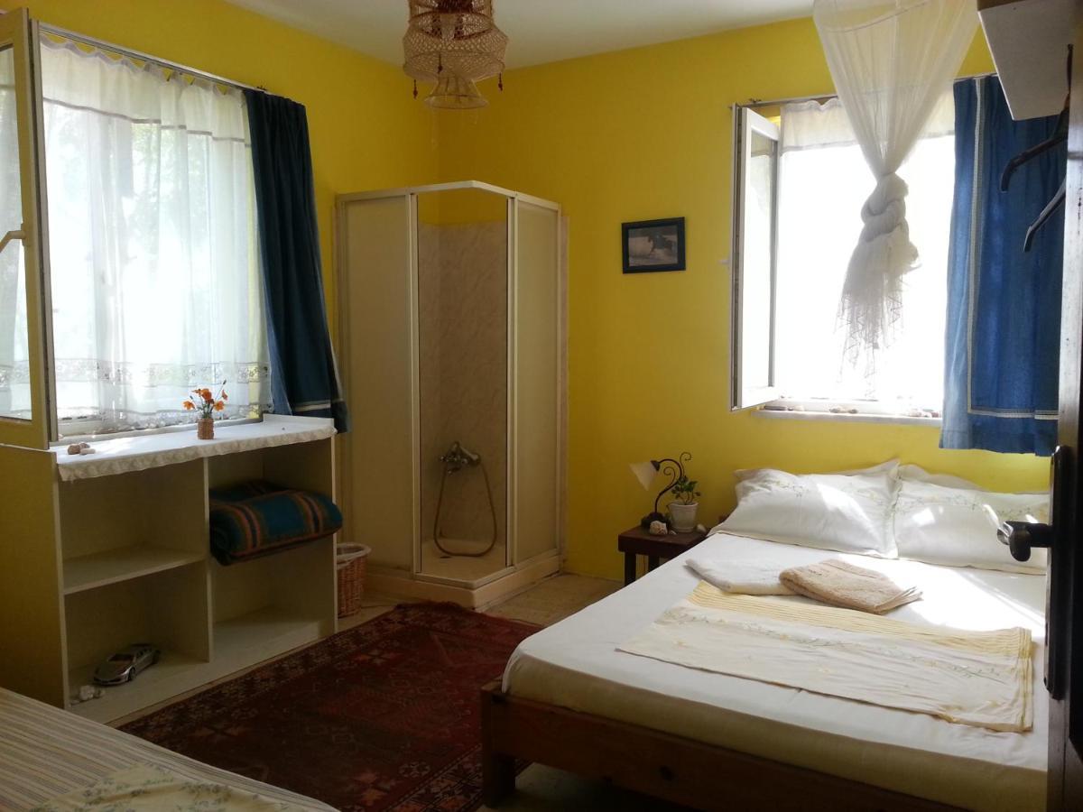 Ecer Pansiyon Kusadası Exteriör bild