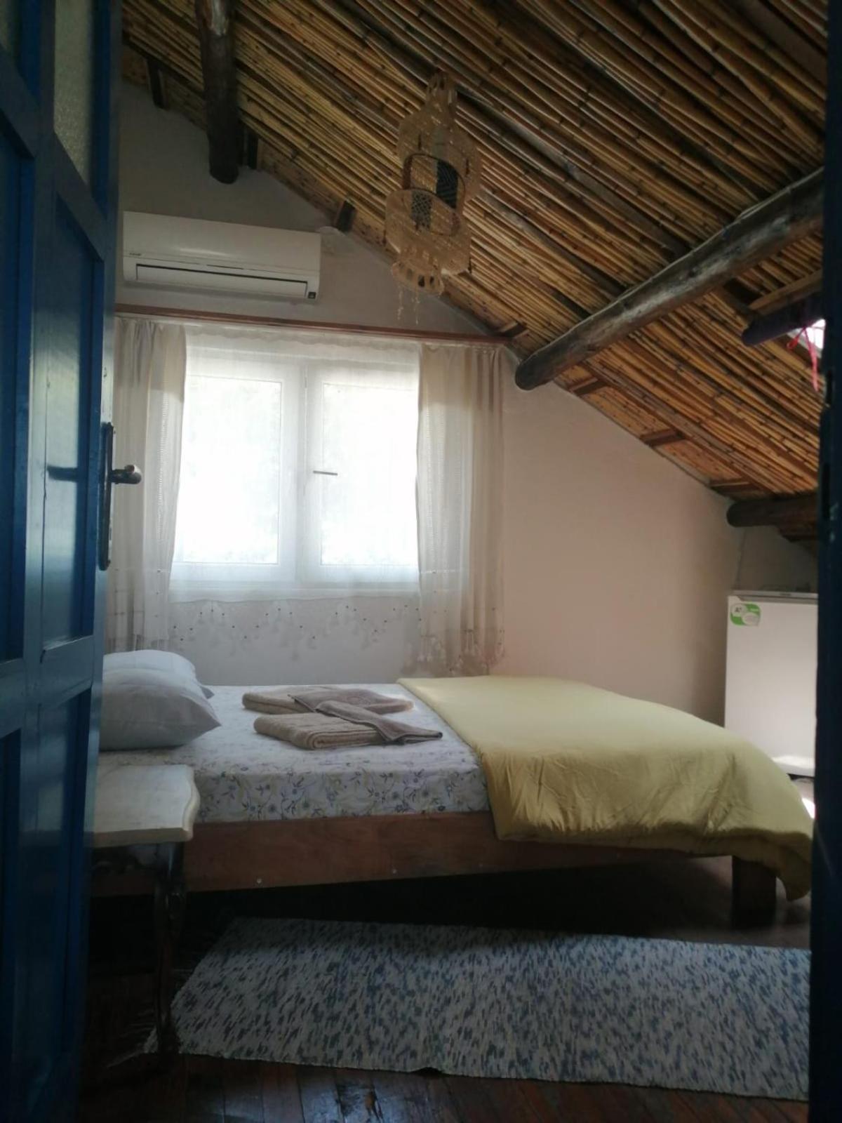 Ecer Pansiyon Kusadası Exteriör bild
