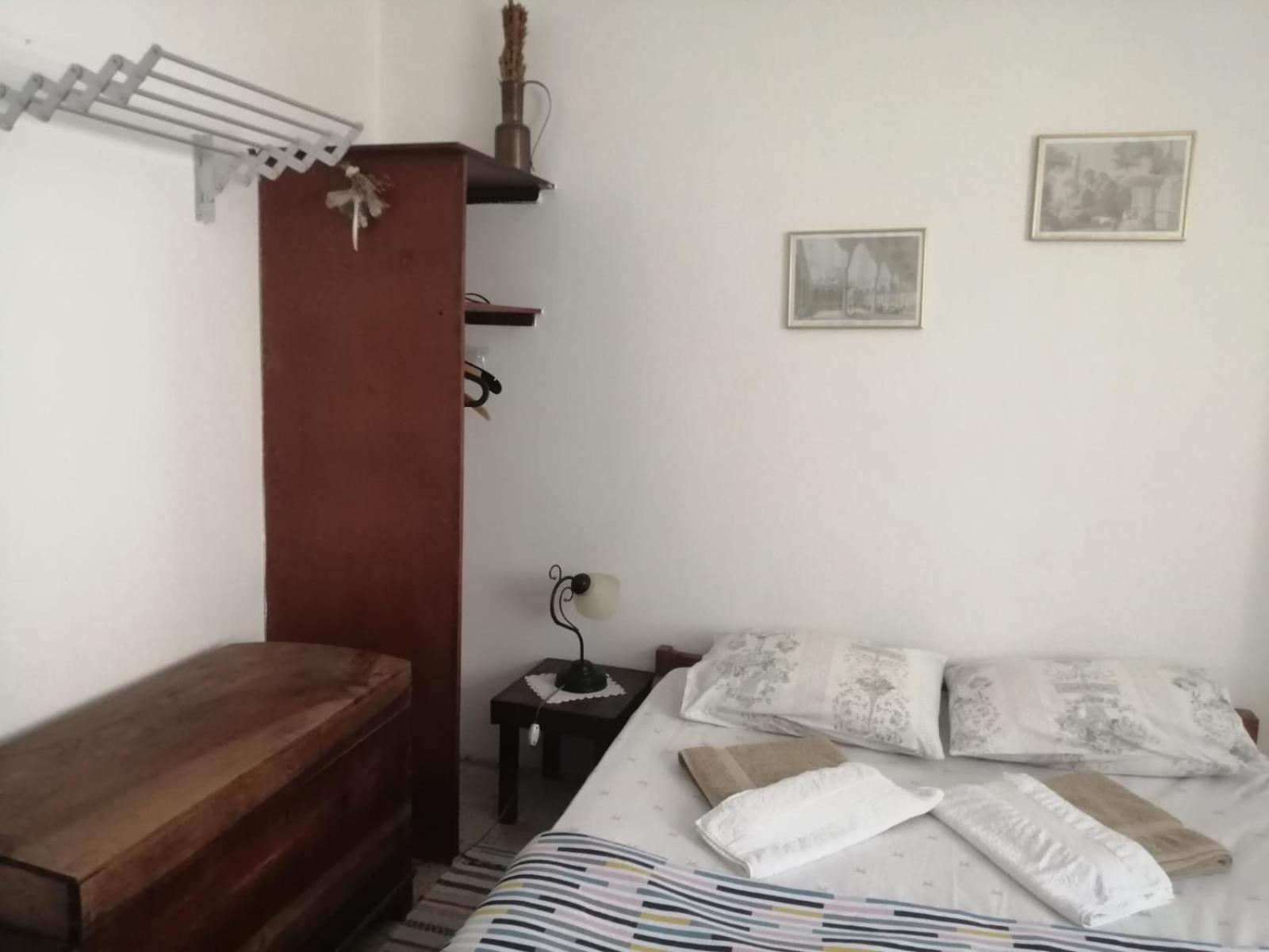 Ecer Pansiyon Kusadası Exteriör bild